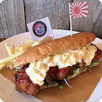 CHARA 潜水艦うずしお REDチキンドッグ